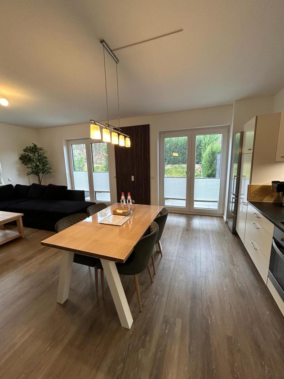 Top-Ferienwohnung Bei Berlin, Bis 3 Gaeste, Terrasse Und Garten Bestensee 外观 照片