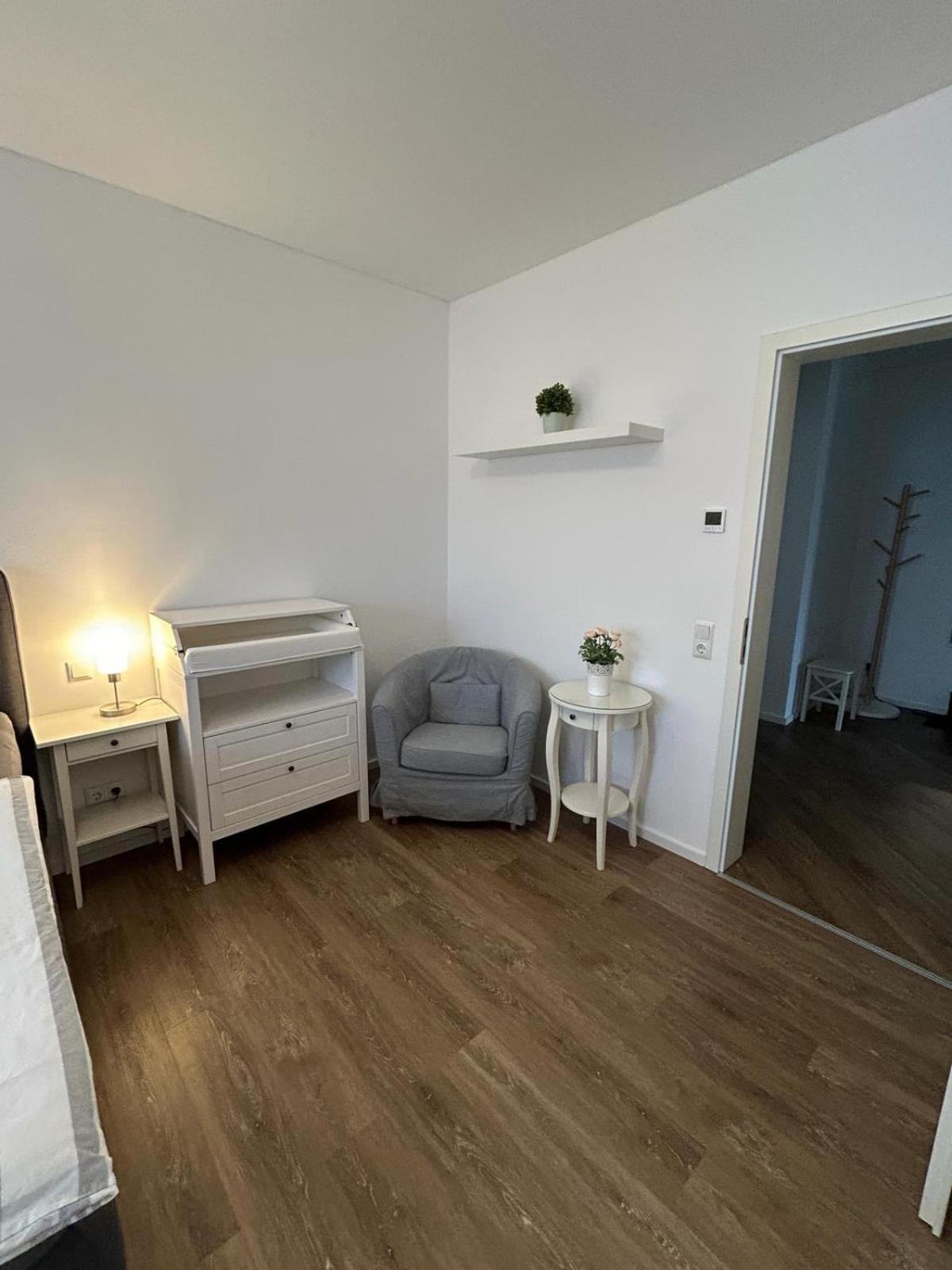 Top-Ferienwohnung Bei Berlin, Bis 3 Gaeste, Terrasse Und Garten Bestensee 外观 照片