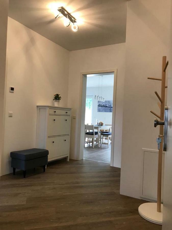 Top-Ferienwohnung Bei Berlin, Bis 3 Gaeste, Terrasse Und Garten Bestensee 外观 照片